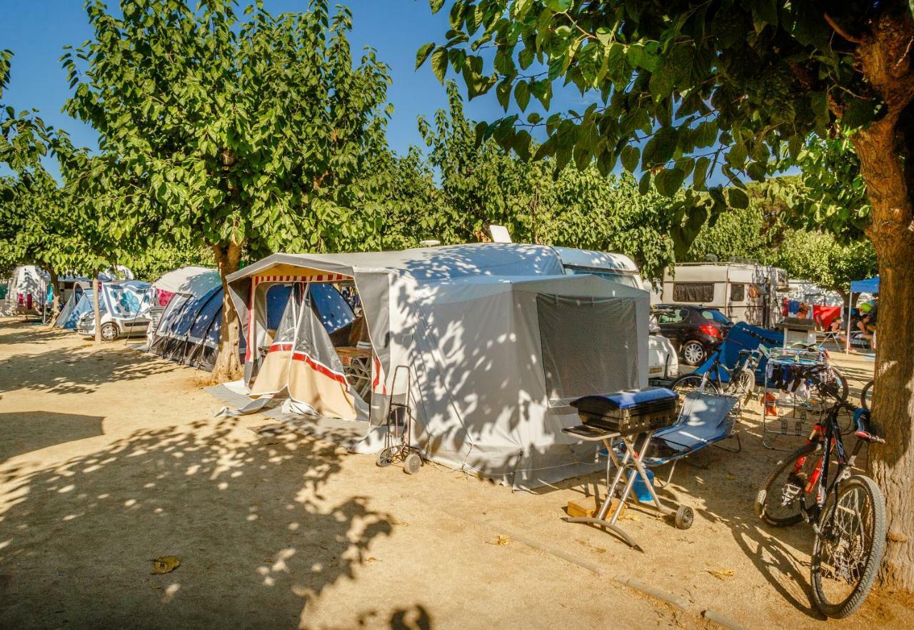 Camping Bellsol Пінеза-да-Мар Екстер'єр фото